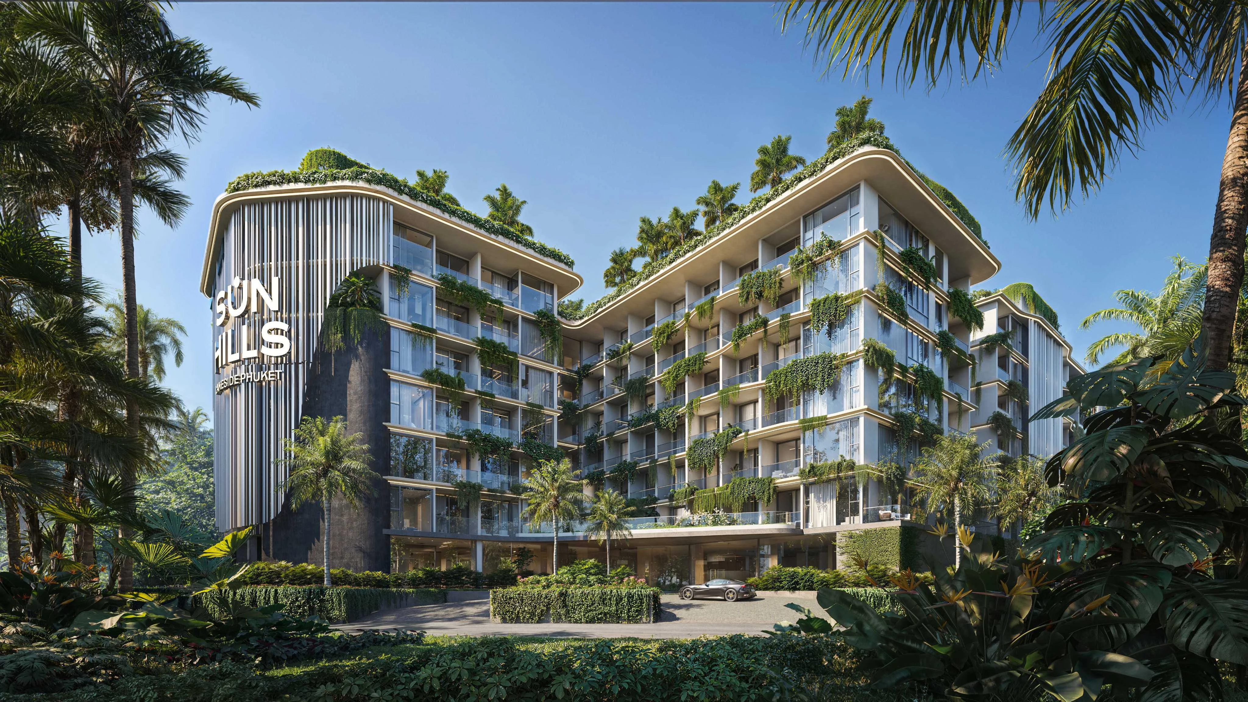 Фасад Sun Hills Lakeside среди пальм